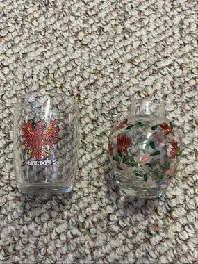 Vintage. 2 pcs. Tyrol and vase. 3 1/2” tall